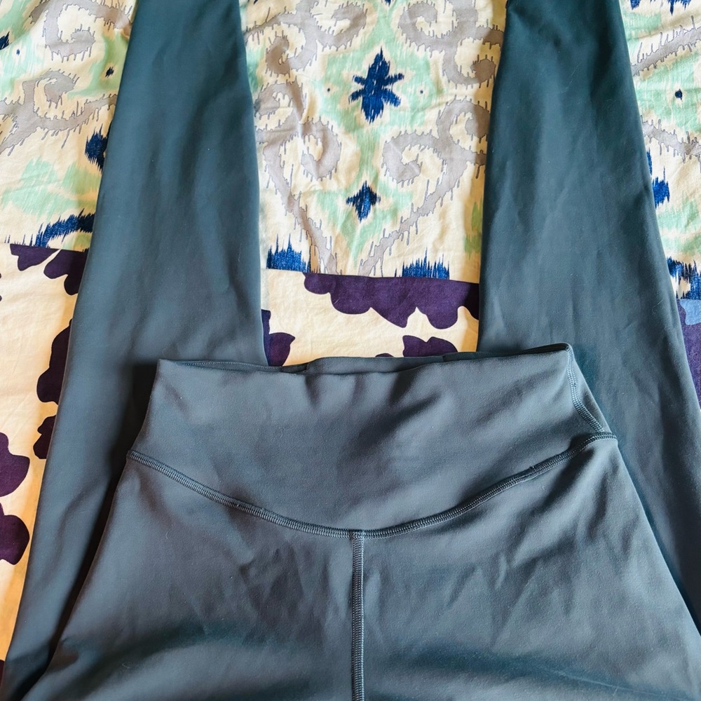 Lululemon Athletica Deep Teal Leggings